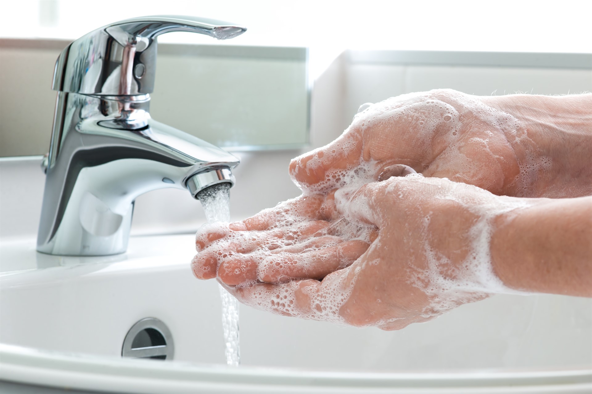 Clean hands prevent cold and flu