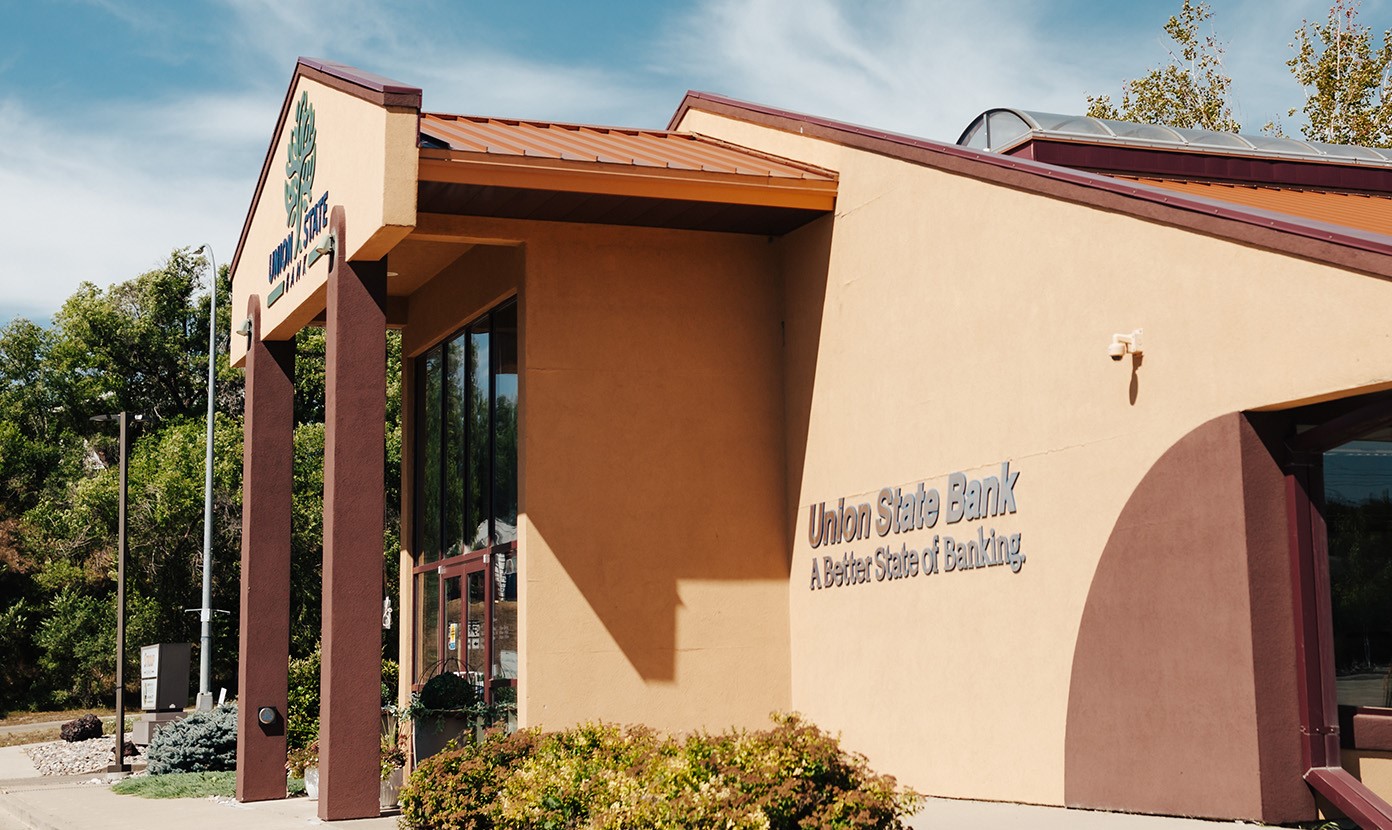 Holiday Hours